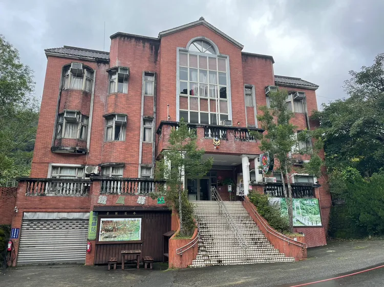 三峽插角派出所因身處山區，警力較為吃緊，經合併後改為24小時巡邏的派出所。警方提供