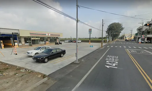 專賣大哥的小七!彰監斜對面佔地千坪 網評4.8顆星「這時間最美」