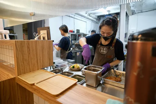 北漂可以回家了　南部店長職缺增15%成功就業領萬元