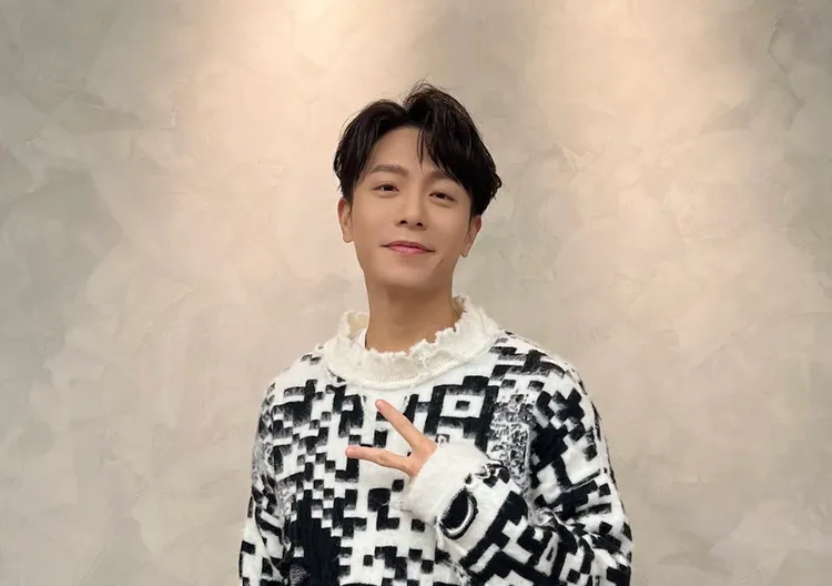 韋禮安自嘲是雨神。索尼提供