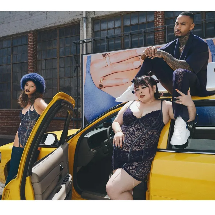 渡邊直美（中）圓夢成為SAVAGE x FENTY的Model。翻攝watanabenaomi703 IG