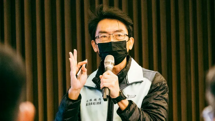 公路總局說明簡報。古和純攝