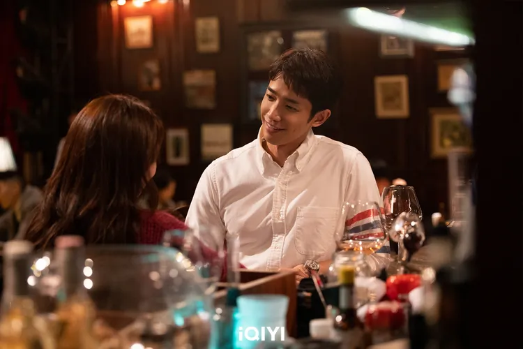 劉以豪飾演「醫美醫師」聶允澤。愛奇藝國際站提供