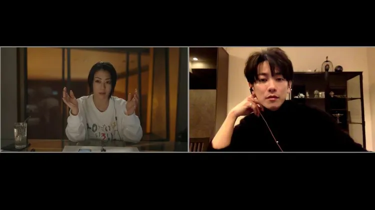 宇多田光（左）昨生日直播，和佐藤健連線聊天。翻攝bilibili