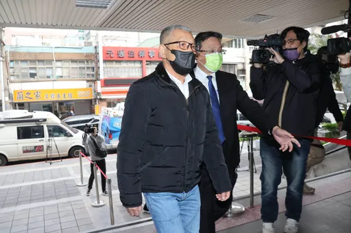 蕭景田現身!翻牆落跑800萬交保被撤銷 法院重開羈押庭