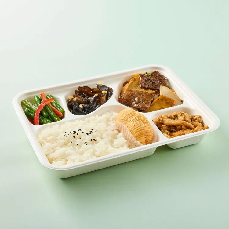 樂天皇朝黑胡椒牛肉餐盒，售價230元。業者提供