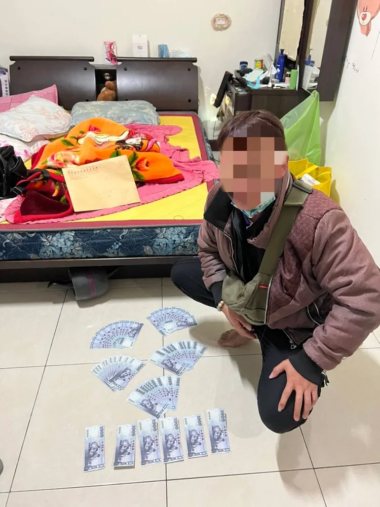 警方逮捕涉嫌持有千元偽鈔的嫌犯。雲檢提供