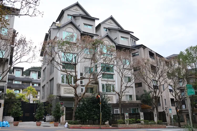 瘦子位於政大學區，價值4500萬元的木柵透天別墅城堡首曝光。特勤中心攝