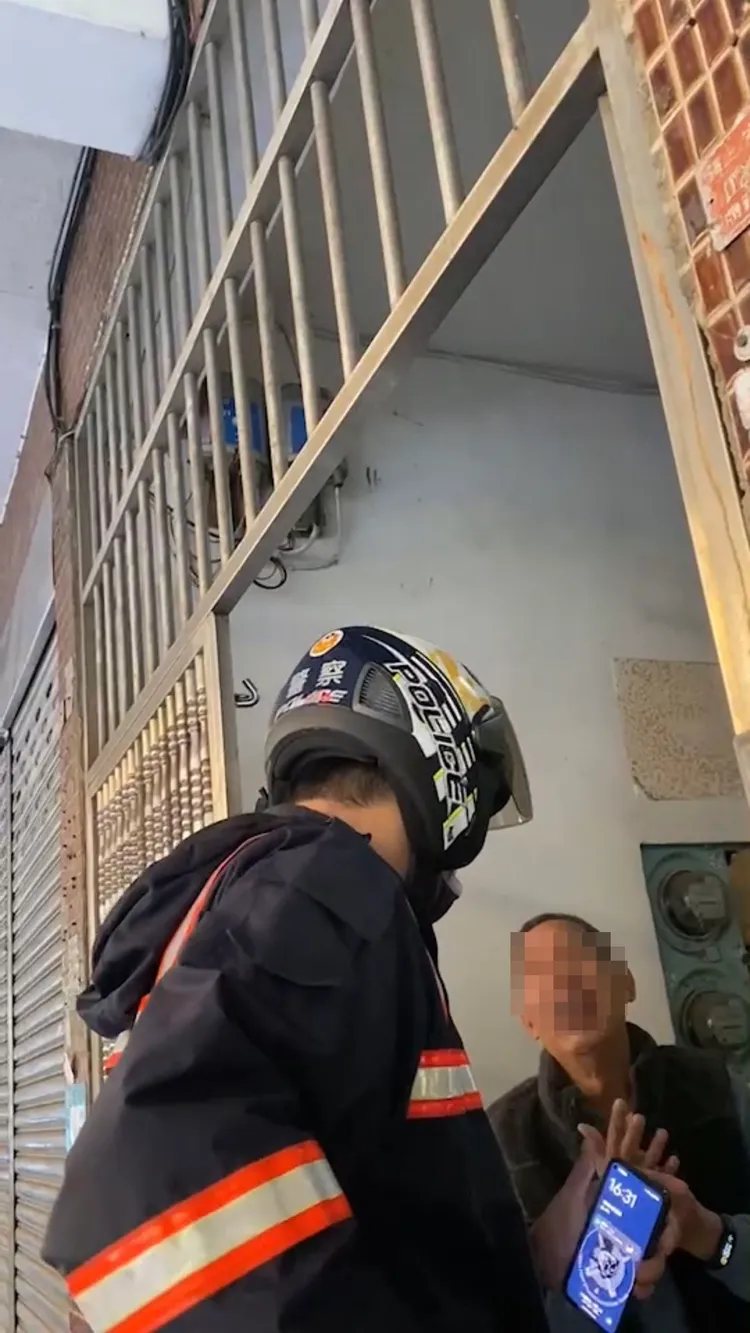 警方透過鄰居查訪掌握蛛絲馬跡。翻攝畫面