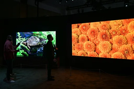 三星頂級電視展示偷偷來　就怕這國來抄襲