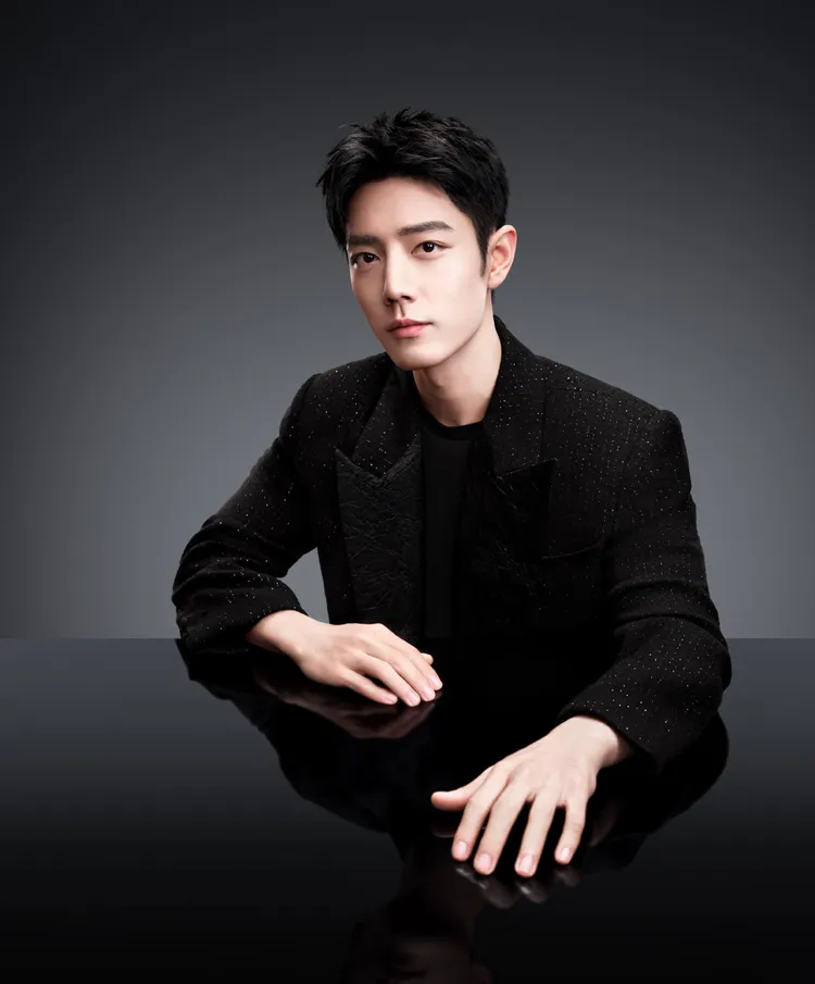 中國男星肖戰代言NARS後，成為品牌的「流量密碼」。翻攝nars微博