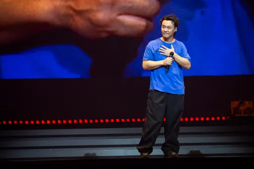 陳奕迅香港連唱24場聲音出狀況 入行27年第1次台上泣不成聲