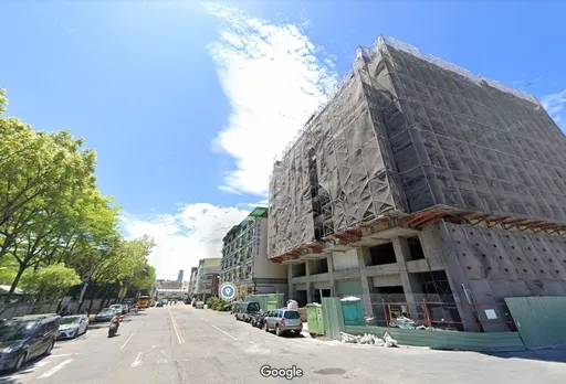 高雄校園首排學區房價差近一倍 2條件決定價格