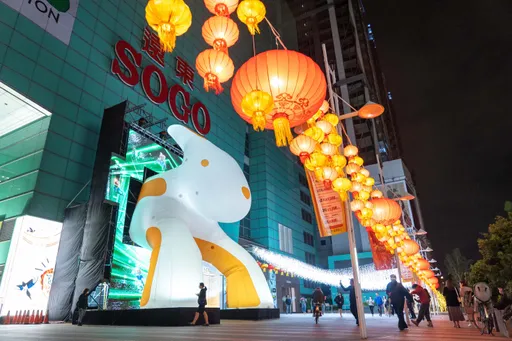 「2023台灣燈會在台北」新作曝光!12公尺高巨兔燈飾現身東區
