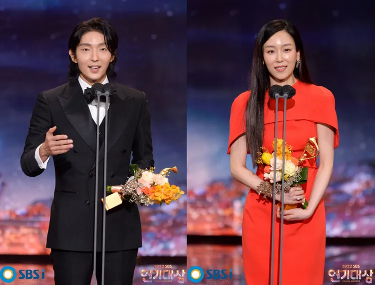 李準基（左圖）、徐玄振分別以《Again My Life》、《為何是吳秀才？》奪得最優秀男女演員獎。翻攝SBS