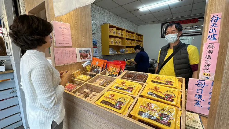 黑糖糕口感鬆軟又有嚼勁，老少咸宜。林泊志攝