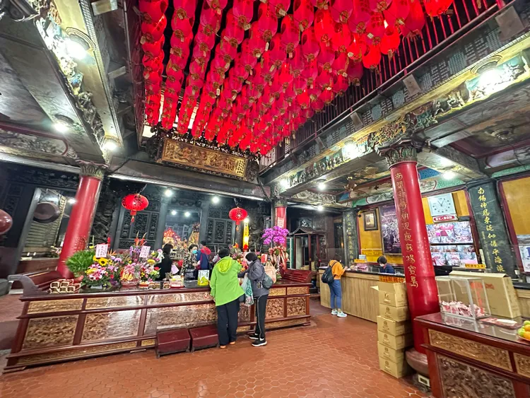 南方澳南天宮供奉媽祖，是當地漁民重要的信仰中心。林泊志攝