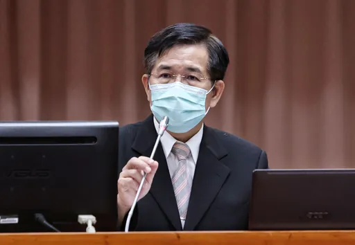 最长命教长续任!潘文忠放宽延后到校 留任面对「2大难题」