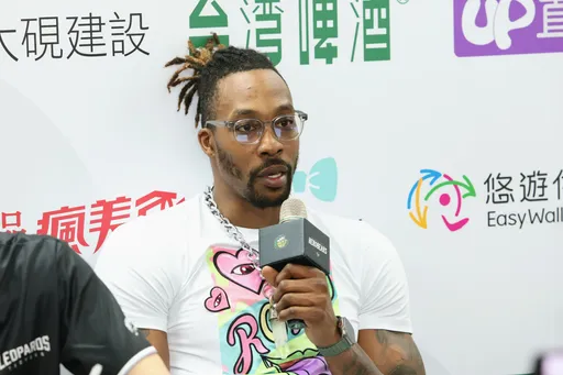 叫了不存在的短暫停 T1霍華德坦言「這跟我之前打球的規則不太一樣」