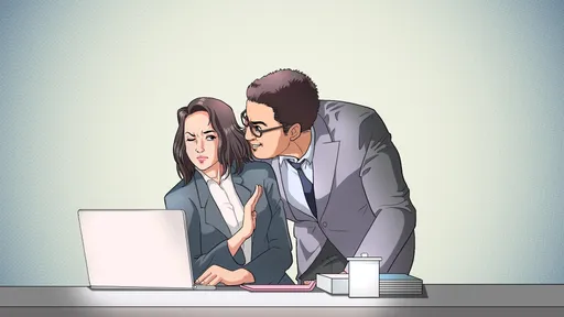 自行車老闆店裡放A片!還逼女員工一起看 拉手摸鳥討抱抱