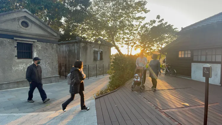 大溪武德殿附近的夕照。張沛森攝