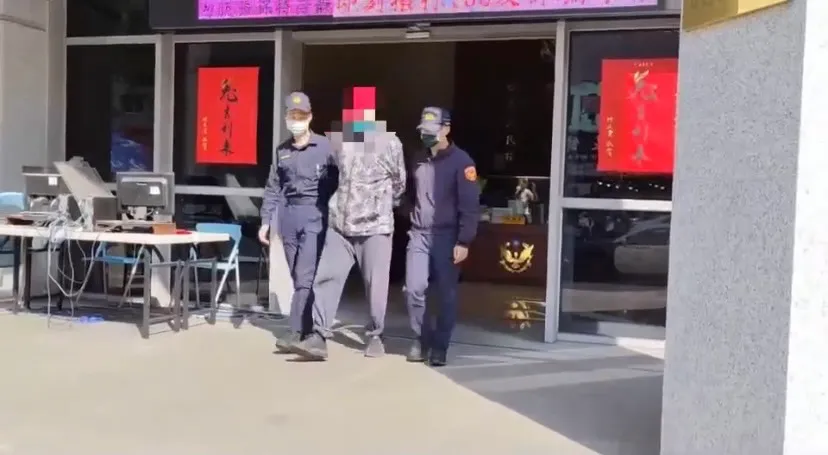 警方將蕭男移送法辦。蘆洲警分局提供