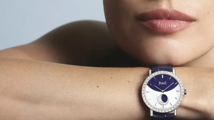 Altiplano玫瑰金月相高級珠寶錶是此系列錶款誕生近66年以來，首款搭載月相機制的作品。品牌提供