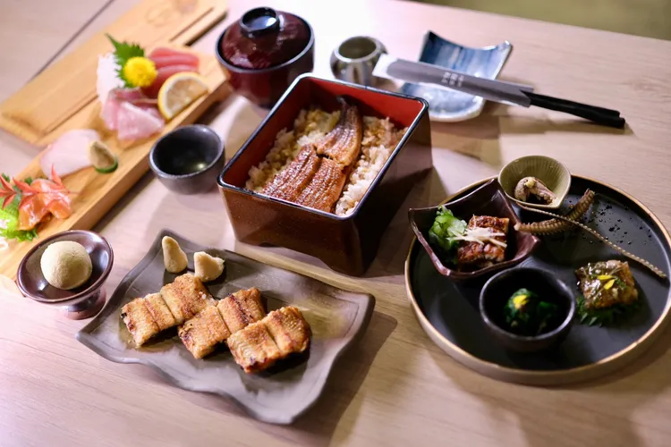 會席料理野菊，內含前菜、刺身、炸物、燒物、食事與甘物6道菜品。陳志淵攝