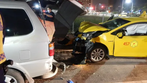 運將連撞3車後慘死！心臟病藥包放身旁　疑小寒奪命