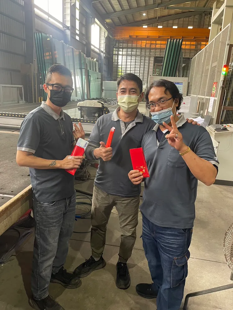 高雄一間公司10名員工，過年前都集資購買買刮刮樂。翻攝畫面