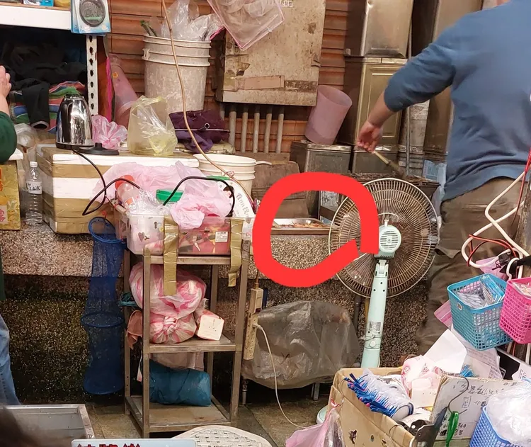 翻攝自臉書「爆怨公社」