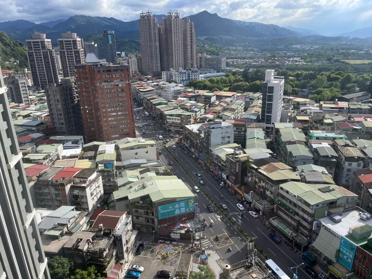 預售屋禁止轉約修法完成後，將衝擊整體房市。楊明峰攝