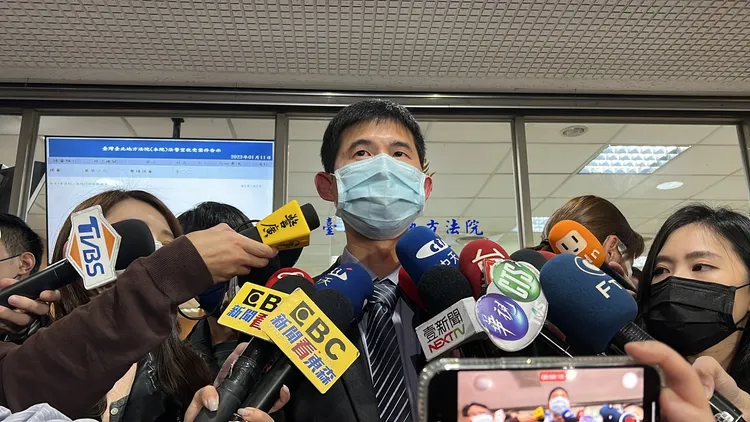 林智堅的律師胡中瑋。陳彩玲攝