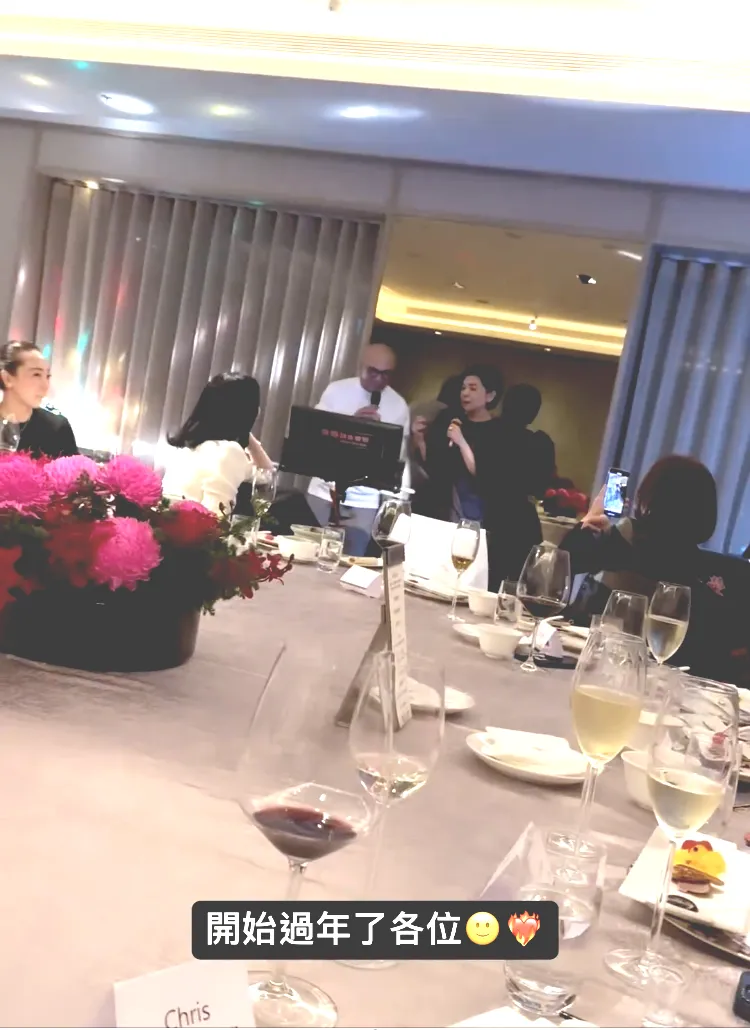 張清芳難得獻唱一曲。翻攝胡釋安IG