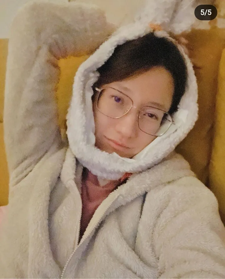 葉羿君拔完的前幾天冰敷幫助止血。翻攝葉羿君IG