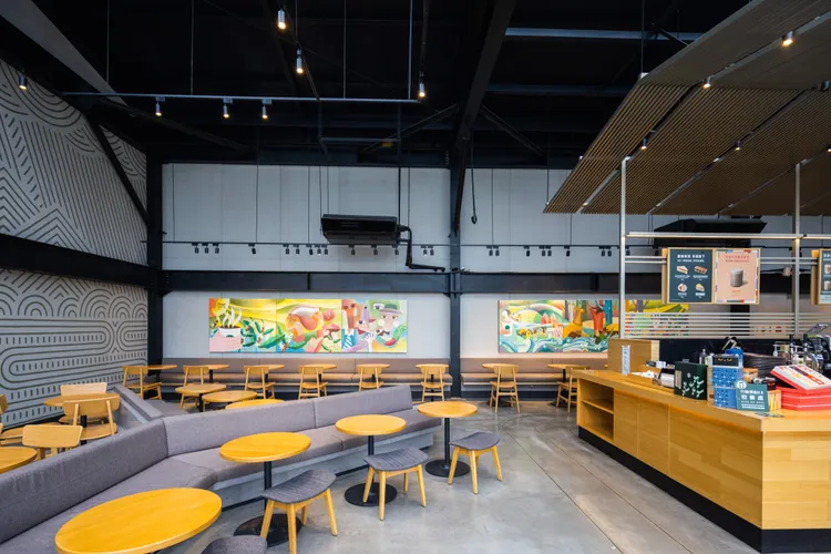 和仁、和中、和平、澳花部落村居民，即日起-2/3出示證件點購大杯那堤可享120元優惠價。業者提供