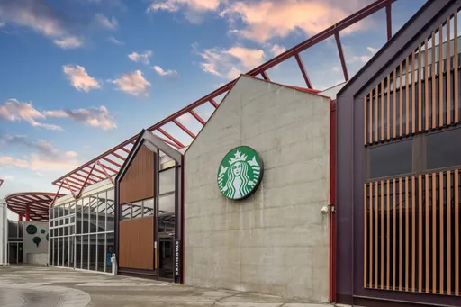 星巴克全新店型 首家「社區共榮」門市花蓮開幕