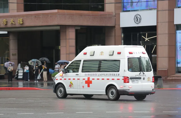 過敏發生時，來得及的話就趕快送急診。資料照，翁玉信攝