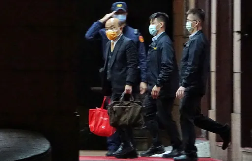 苏贞昌打包惆怅离开政院！　被问总统同意辞职吗？反应曝光