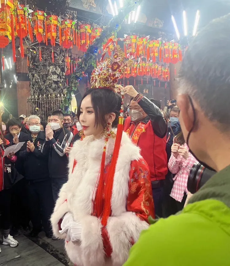 甄馨表示自己有通靈體質，對神佛的感應非常強烈，這使她對當禮生有使命感。陳孝志提供