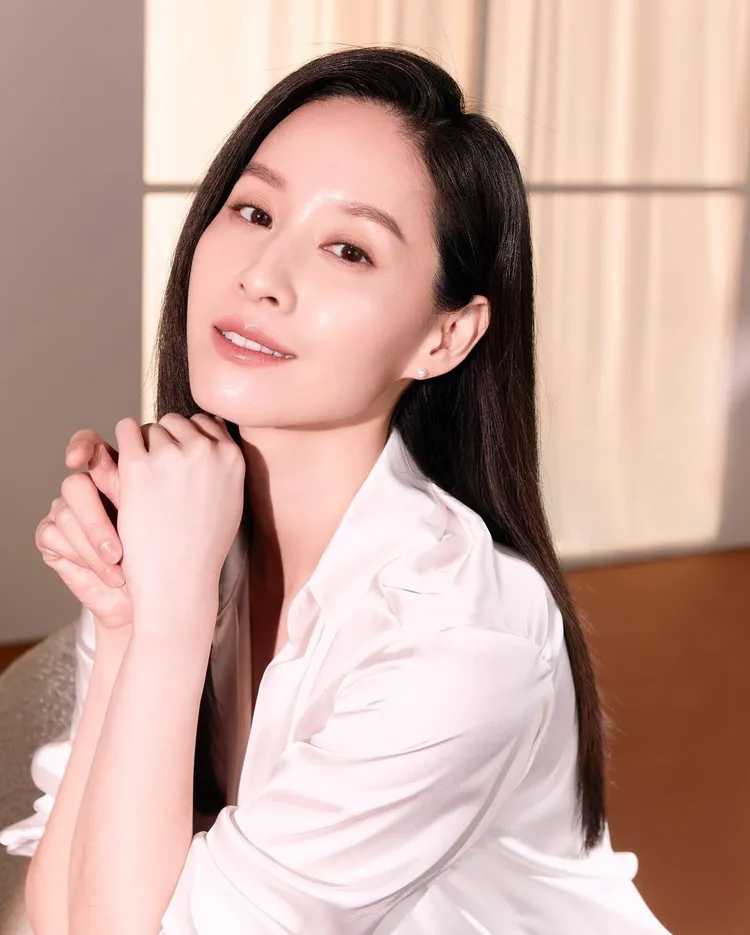 曾愷玹靠精品美妝Dior養出超好膚質。翻攝kaikaitzeng0422 IG