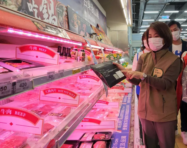 選購食品，有五不、五要等原則。屏東縣政府提供