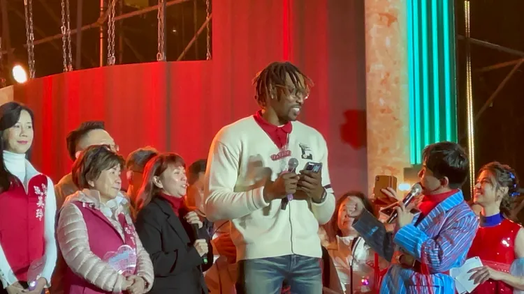 魔獸到場。張沛森攝