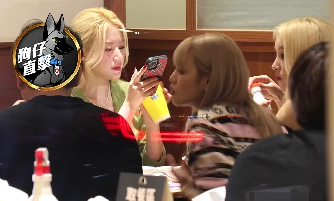 舒華（左起）回到故鄉，帶(G)I-DLE成員Minnie、宋雨琦品嘗君悅排骨。特勤中心攝