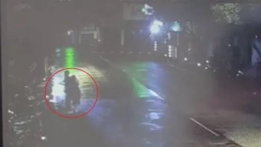 持剪刀當街挾持女子? 警調監視器!看到這畫面頓時笑翻