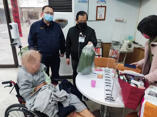 寒流發威街友凍到喊救命 桃園警送暖協助通報收容