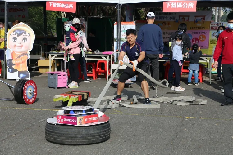 麻豆警消林邑龍奪冠。消防局提供