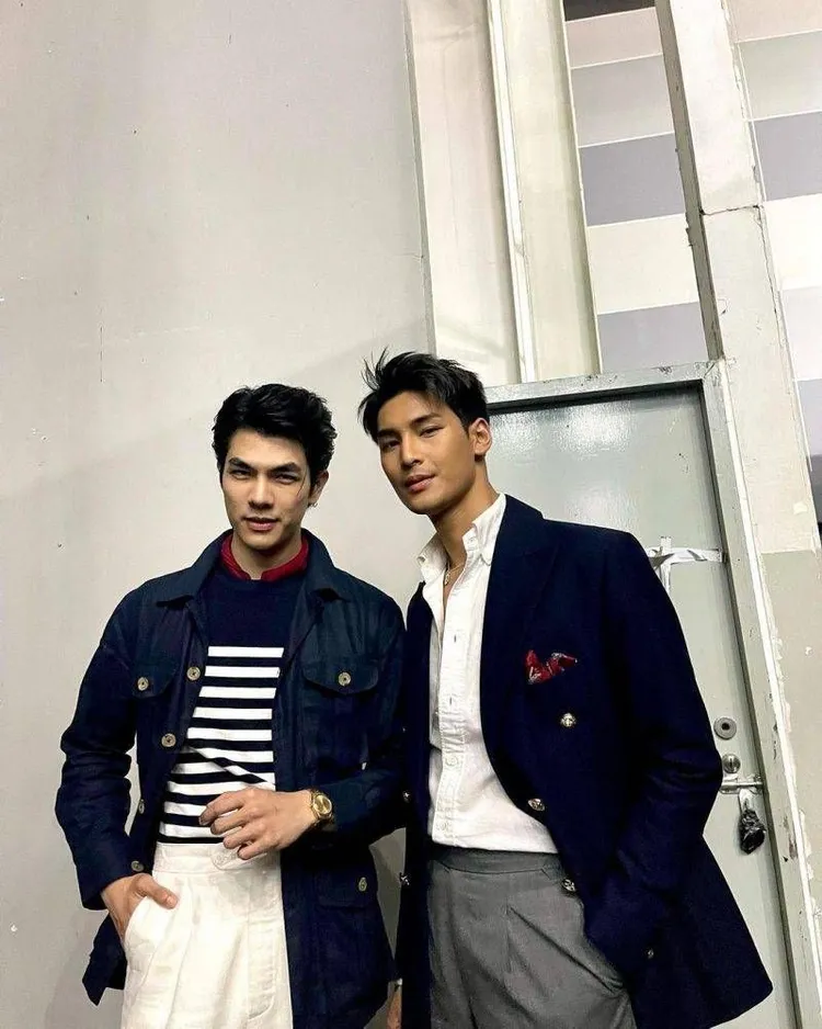 Apo（右）與男星張澤毅同以BL泰劇《黑幫少爺愛上我》爆紅成為頂流男星。翻攝nnattawin IG
