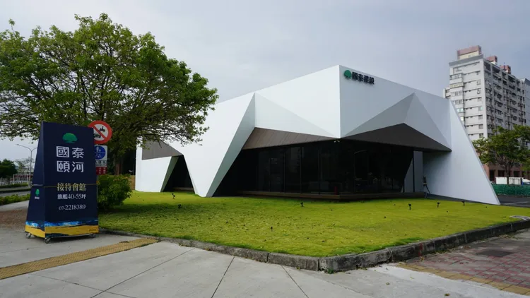 「國泰頤河」多數戶型站穩4字頭成交價。葉家銘攝