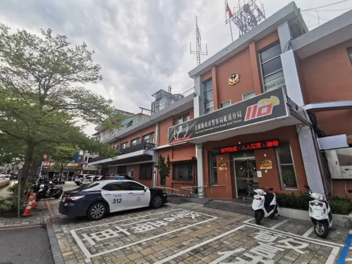 警局旁搶銀樓！男落網稱有病沒吃藥　「這原因」不被採信下場曝